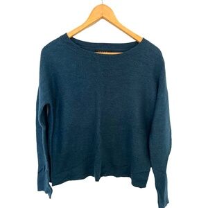 Tahari Women's Crew Neck Sweater - Teal